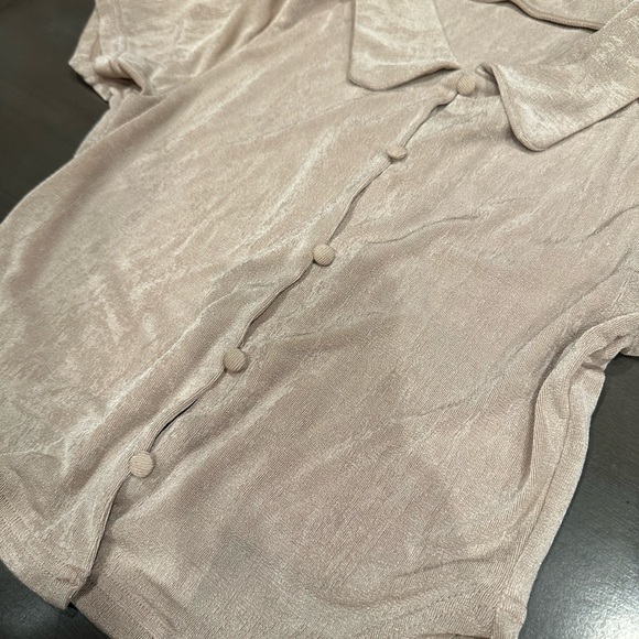 Pellucid - Button Front Polo Top | small - Picture 6 of 7